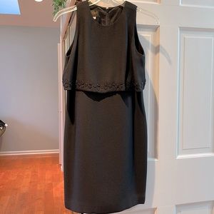 Donna Ricco petite size 2 black cocktail dress bead trim